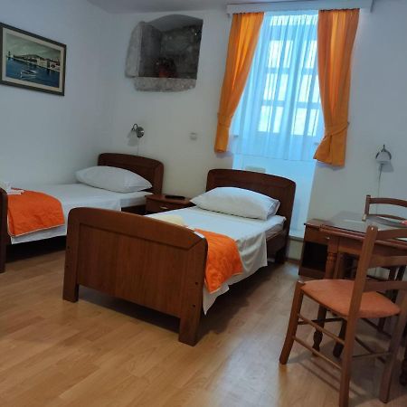 Maja Apartments Trogir Ngoại thất bức ảnh