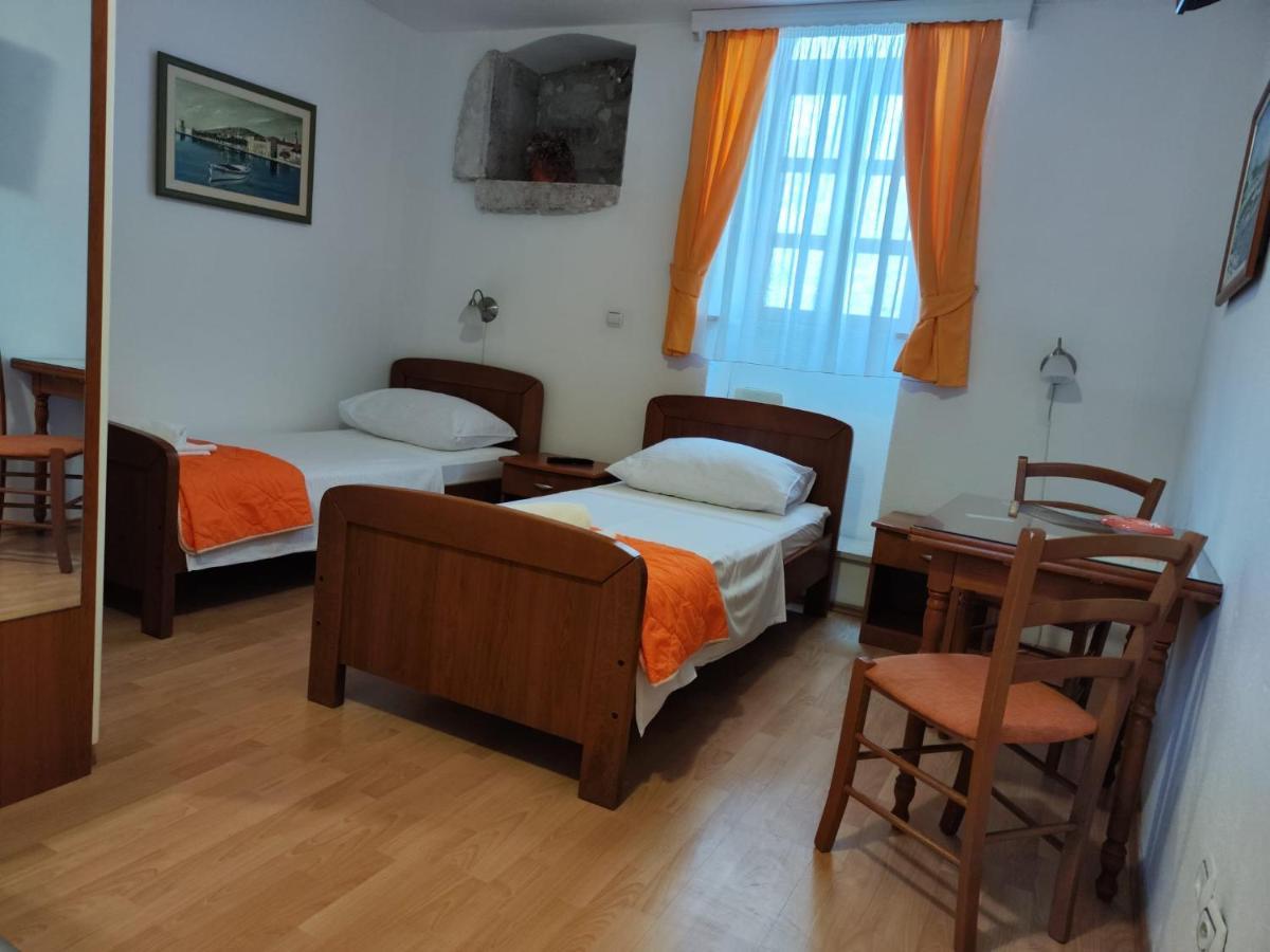 Maja Apartments Trogir Ngoại thất bức ảnh